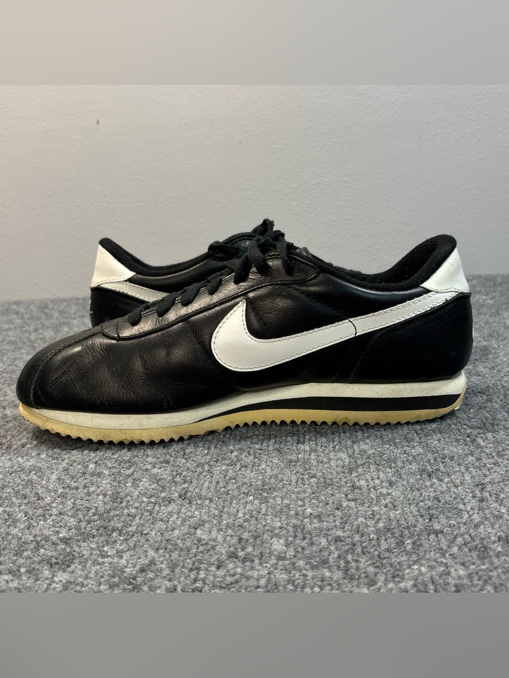Nike Cortez Classic Leather Black White Mens Sz 10 Sneakers Shoes Low 920406-PF2 - Picture 7 of 16